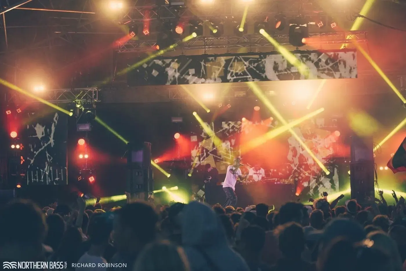 Novelist — Worldwide Tours — project photo 2 of 4